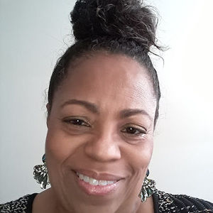 Meet your Posher, Debra